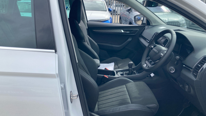 Skoda Karoq 1.5 TSI SE Edition 5dr Petrol Estate - Image 15